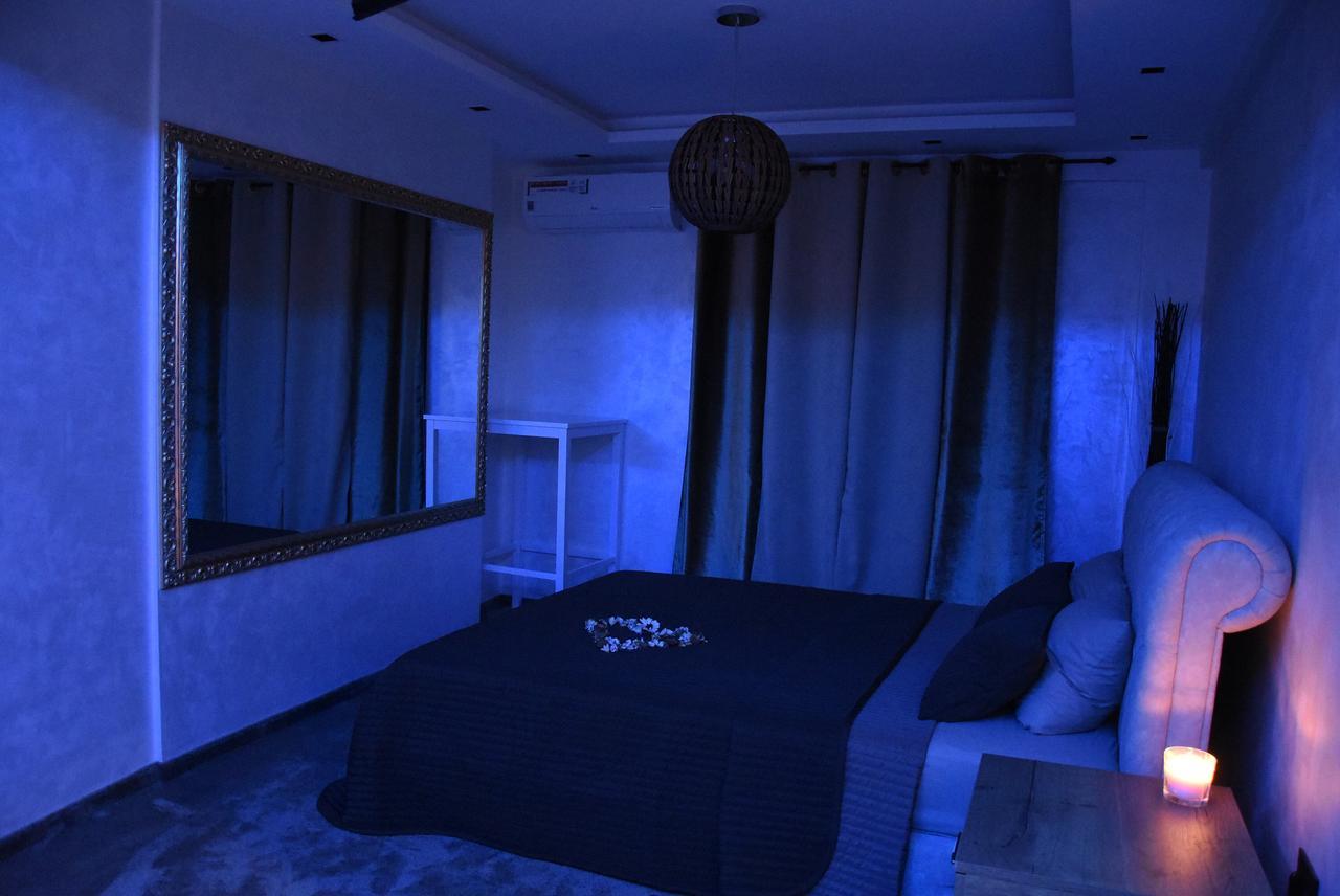 Central Business Apartments Jacuzzi Belgrado Exterior foto